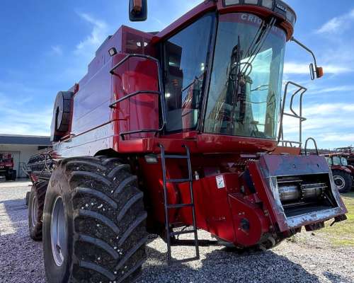 Cosechadora Case IH 2388 año 2008
