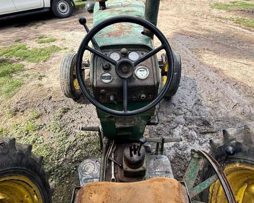 Tractor John Deere 445