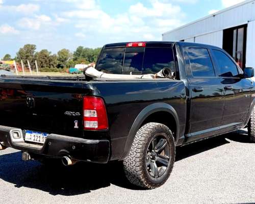 Ram 1.500 5.7 V8 Laramie 4X4