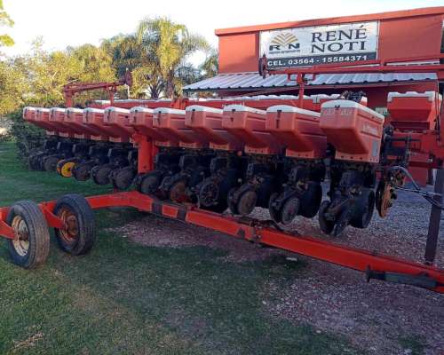 Metar Autotrailer de 12 a 52 con Fert. Lateral.