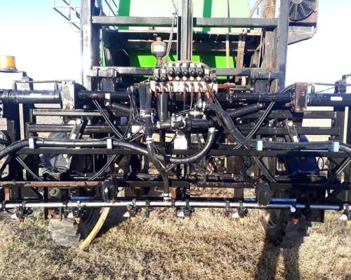 Pulverizador Metalfor 3200 año 2013