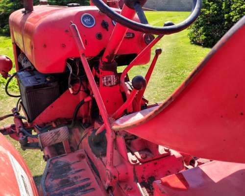 Someca 45 HP con Dirección Hidráulica y Vigía.