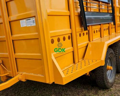 Acoplado Jaula Vaquero ATH 6000- Grosspal.