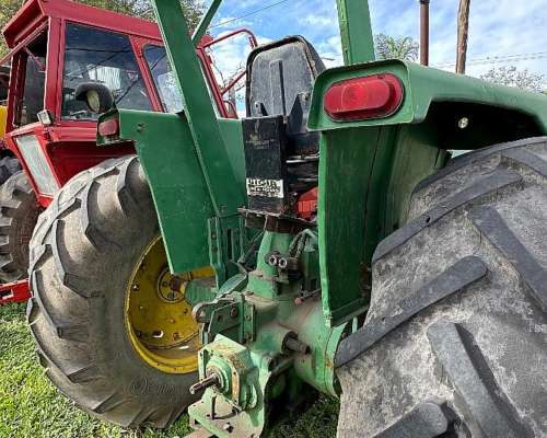 Tractor John Deere 3140