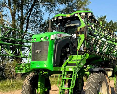 Pulverizadora Autopropulsada Metalfor 7035 - 2016