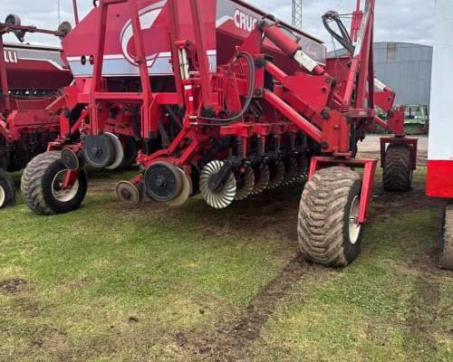 Sembradora Crucianelli Pionera 25/20