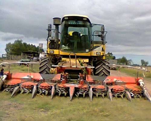 Picadora de Forrajes New Holland XF60