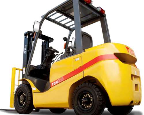 Autoelevador TEU 2.5tn Fd25t 2wd