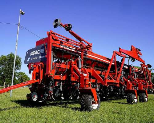 Sembradora Apache 27000+ para Granos Gruesos