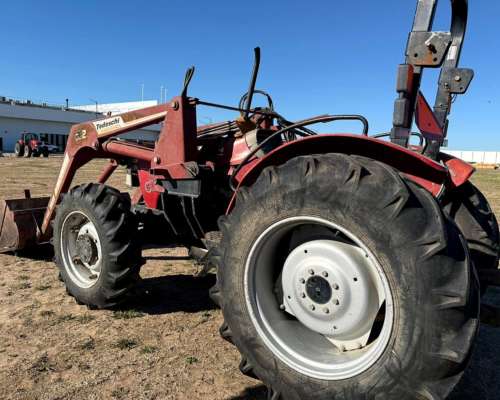 Case IH Farmall 75 - año 2019