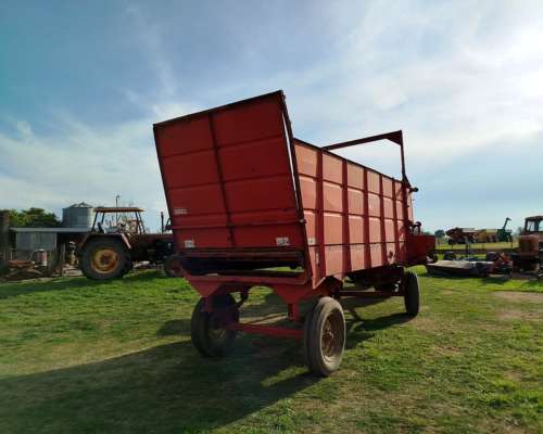 Acoplado Carro Forrajero Mainero B 400