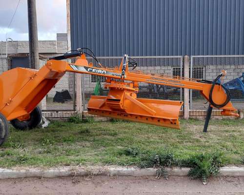 Niveladora de Arrastre “ceibo” Modelo C- 3000