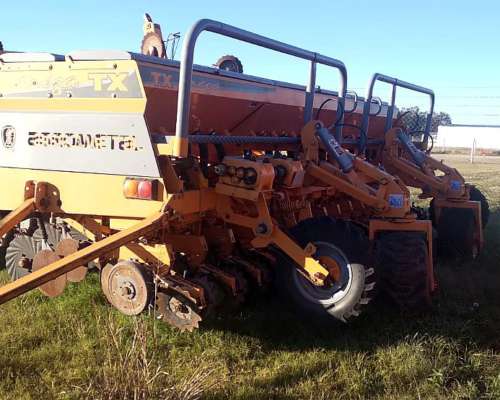 Semb. Agrometal TX Mega 16-42 G.g, F.simple., a Placa 2011