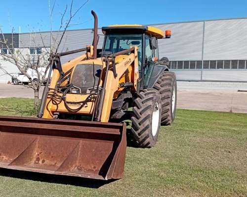 Tractor Valtra BM 125i