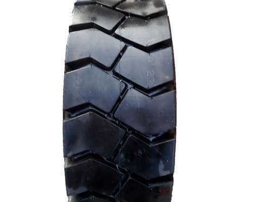 Cubierta Advance 28x9-15 Completa con Llanta 28 9 15