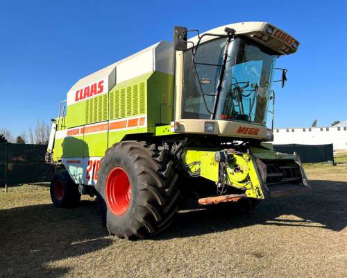 Cosechadora Usada Claas Mega 218