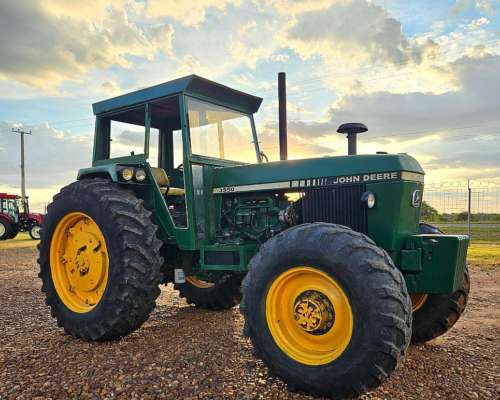 Tractor John Deere 3550 4X4
