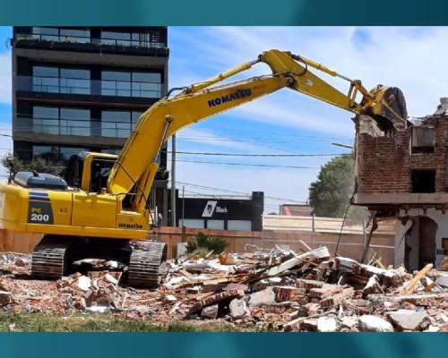 Excavadora Komatsu PC 200 LC (id866)