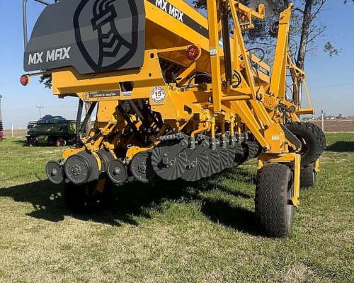 Sembradora Agrometal MX MAX de 39 a 17