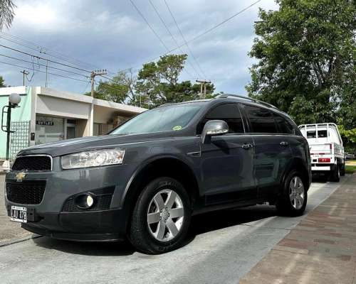 Captiva 2.2 TDI Manual AWD 7 Aisentos LT año 2012 Impecable