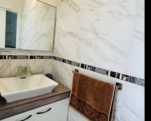 Casa de Tres Dormitorios. Alegre. Ranchos