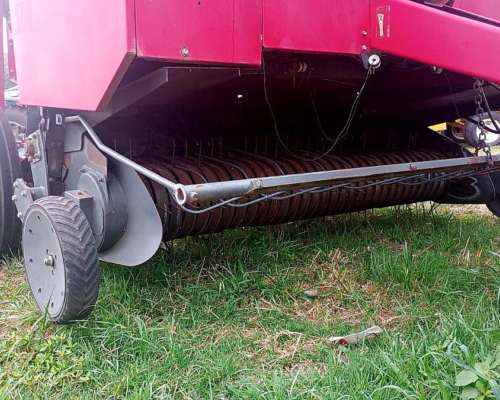 Rotoenfardadora Hesston 2856 2015 45000 Rollos