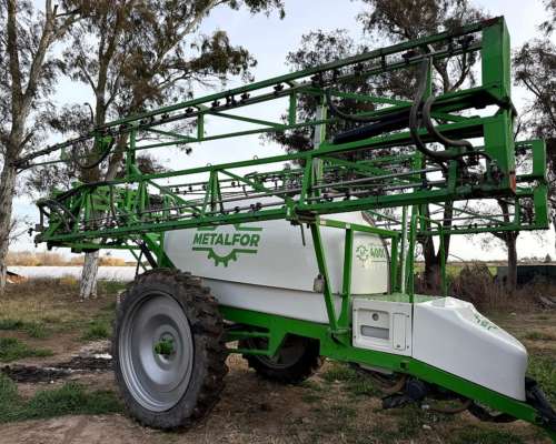 Futur 4200 28 Metros