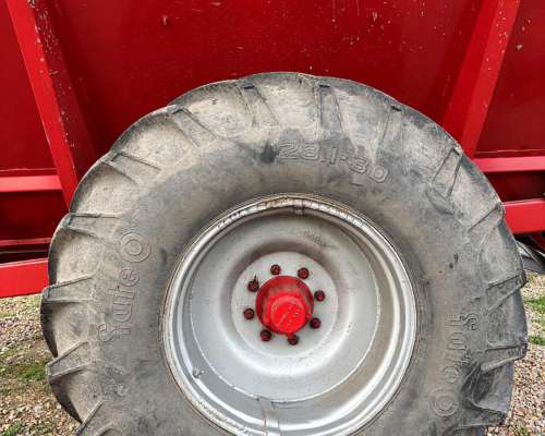 Tolva Autodescargable Giaroli 14tn