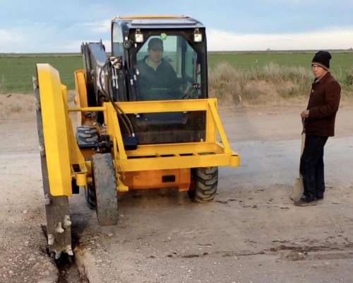 Sanjadora Hidráulica Bisonte Adaptable a Pala o Retro