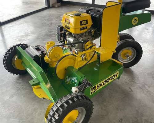 Tractor Desmalezador Skorpion 750
