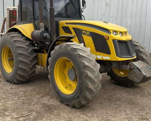 Tractor Pauny EVO250 de 160 HP