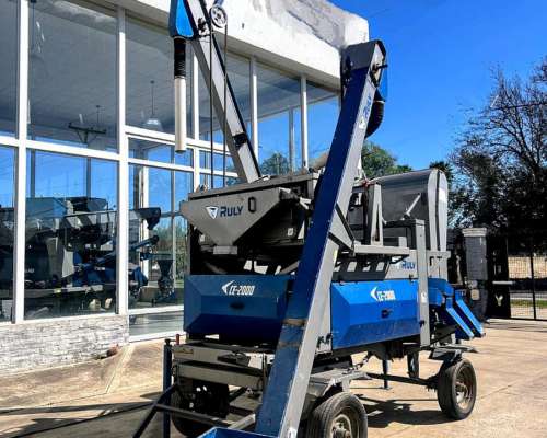 Clasificadora Ruly Modelo CE 2000 2/3 T/H