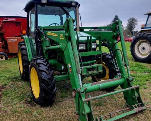 Tractor John Deere 5725 con Pala Original