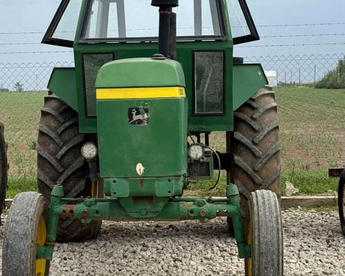 Tractor 3520 John Deere