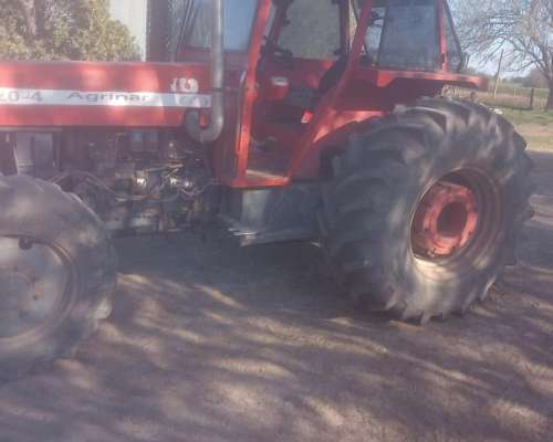 Tractor Agrinar 120hp Modelo 2005 muy Buen Estado