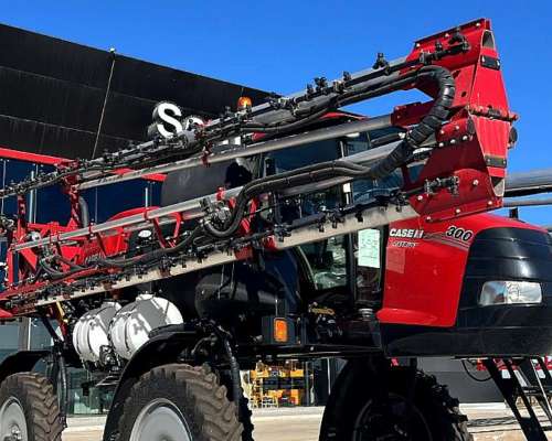 Pulverizadora Patrior 300 Caseih