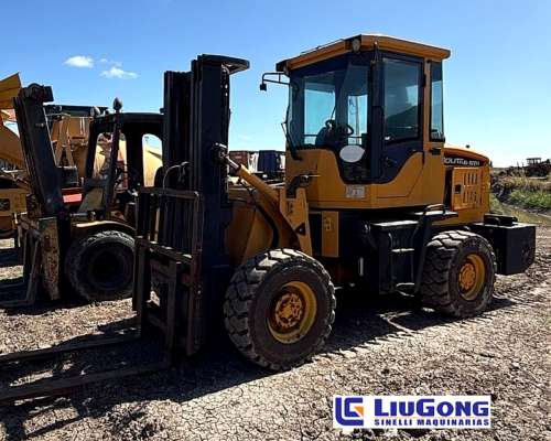 Autoelevador Tractorelevador 4X4 Articulado 2000 KG. Usado