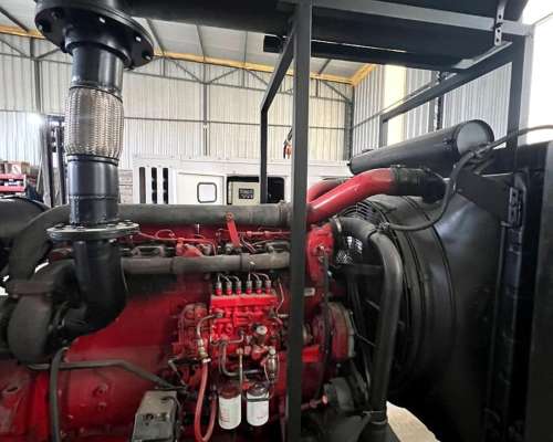 Ge 300 KVA Scania, Alternador WEG Nuevo