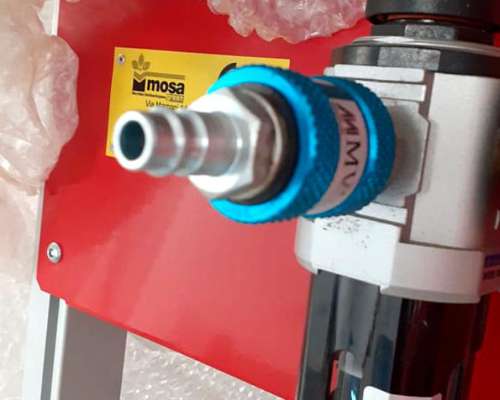 Sembradora de Bandejas Mosa SEM 100