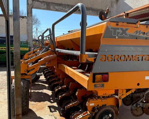 Sembradora Agrometal 16 a 52 Ferti Simple