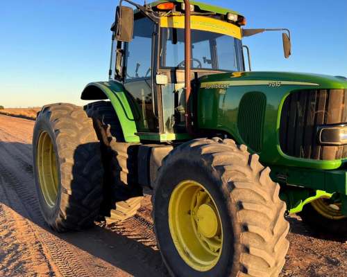 John Dere 7515 año 2006