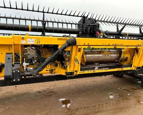 Cr 9060 C/ Piloto - 2400 HS. de Trilla - Draper de 40 Pies