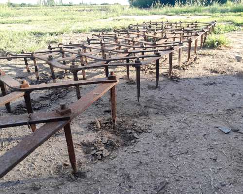 4 Cuerpos de Rastra de Dientes