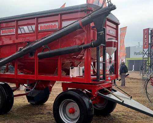 Acoplado Tolva Semillera Fertilizante Baima con Chimango