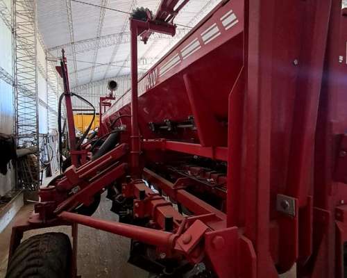 Sembradora Dolbi AX4000 Gruesa