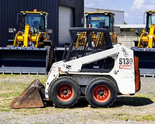 Mini Cargadora Bobcat S130 - 49hp Hidrostática Motor Kubota