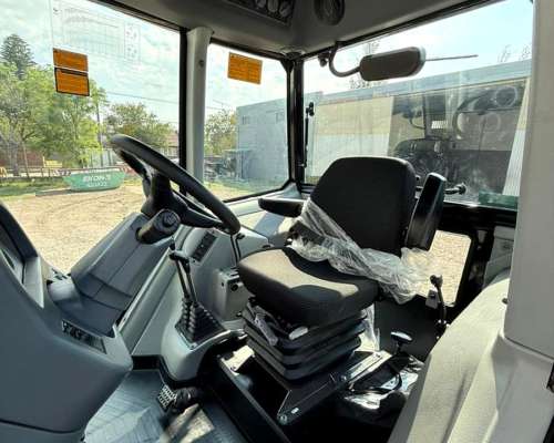 Tractor Valtra BM 115