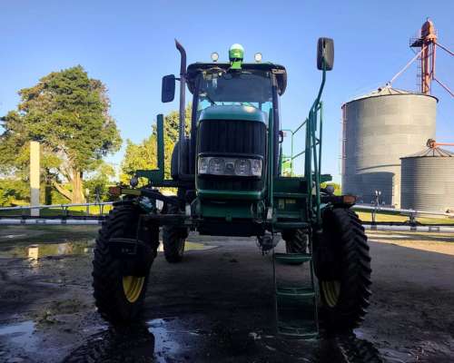 John Deere 4630 32 Mts Aluminio con Sensores. 3700 Lts.