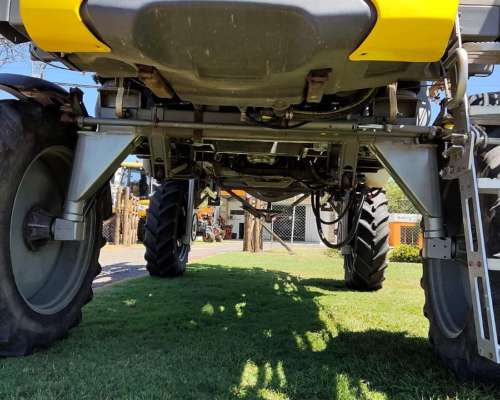 Pulverizadora Pla MAP3 3300 PS Mixta 36 2017 8000hs