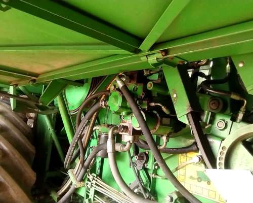 Cosechadora John Deere 1550